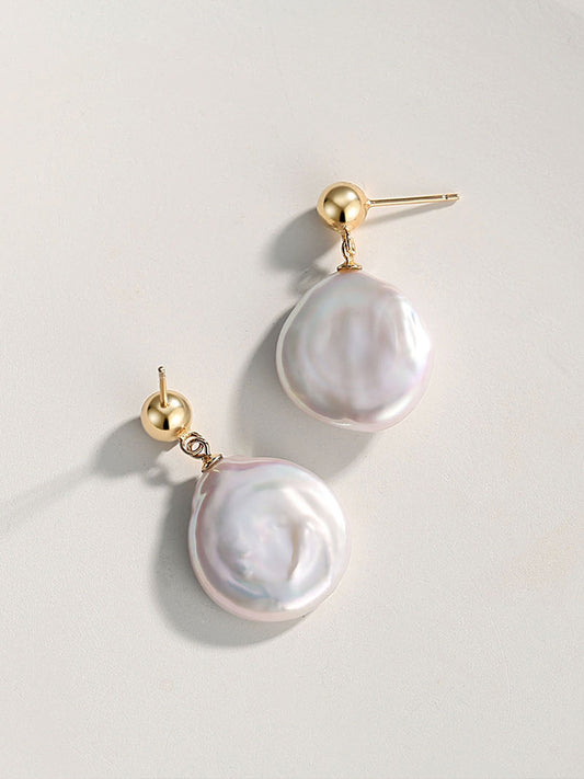 Natural pearl stud earrings